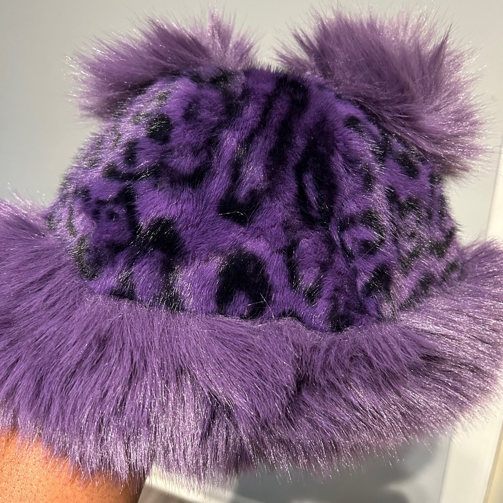 Purple Furry ladies Hat